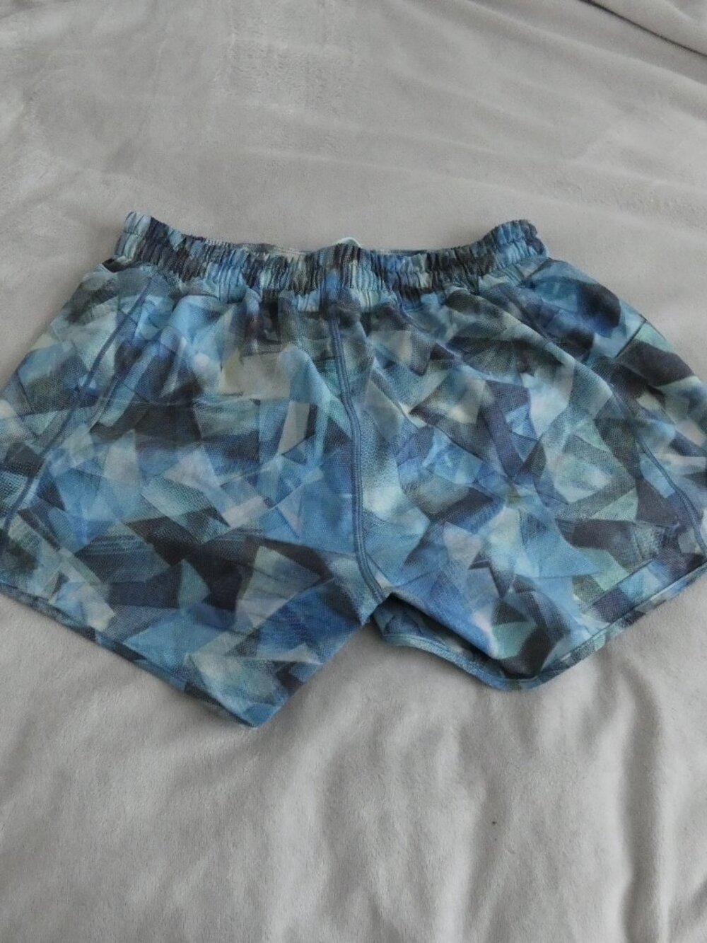 Lululemon sz 6 Shorts
